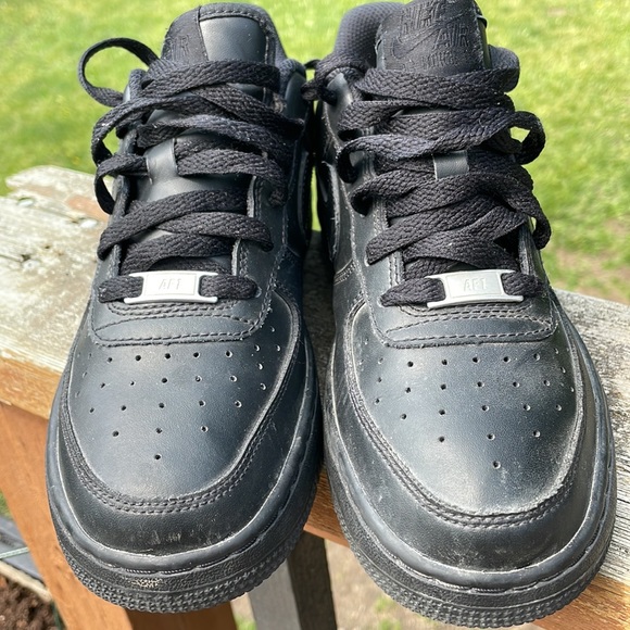 Nike Air Force 1 - Picture 2 of 6